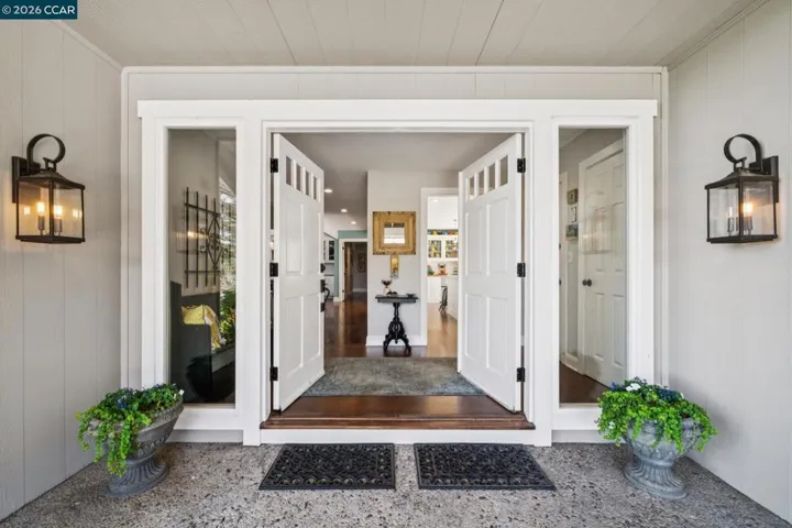 1933 Joseph Dr, Moraga, California 94556