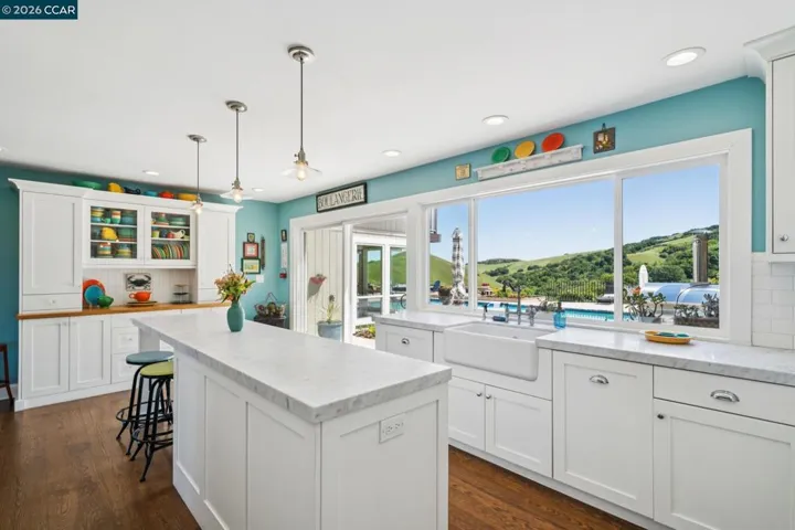 1933 Joseph Dr, Moraga, California 94556