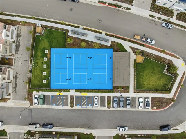 Pickleball Court and Dog Park are steps away!