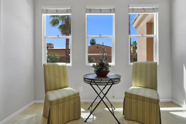 Breakfast nook