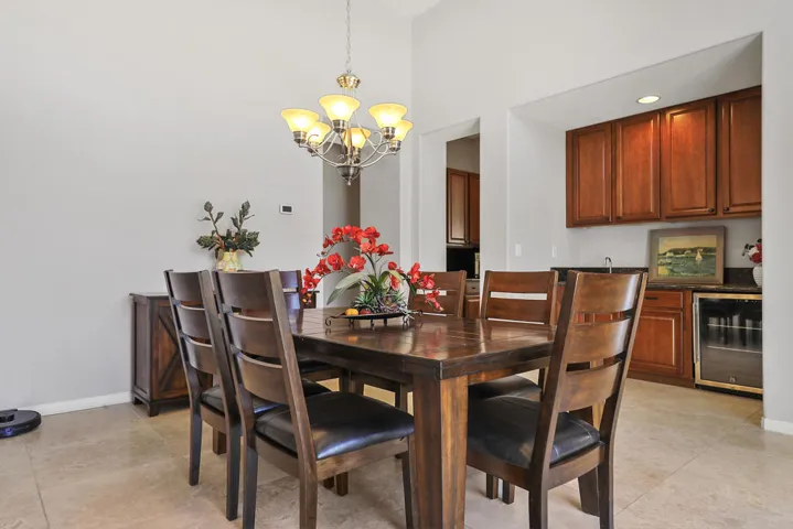 Dining Room & Bar Area