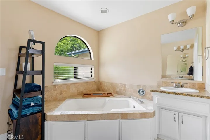 9379 Musselman B, Atascadero, California 93422