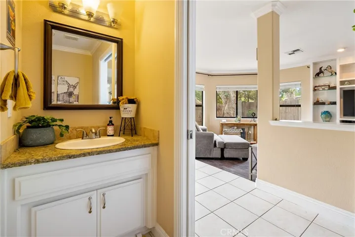 9379 Musselman B, Atascadero, California 93422