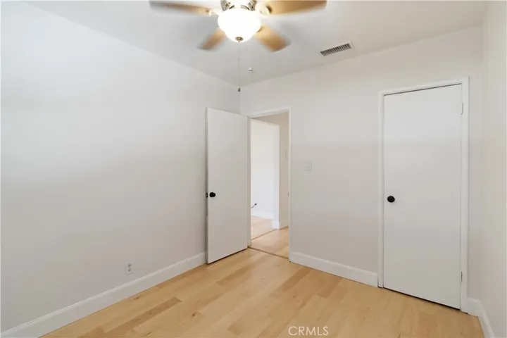 18328 Gresham, Northridge, California 91325