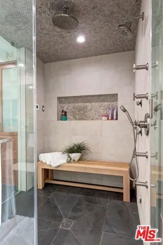 1334 Charmel Place, Pacific Palisades, California 90272