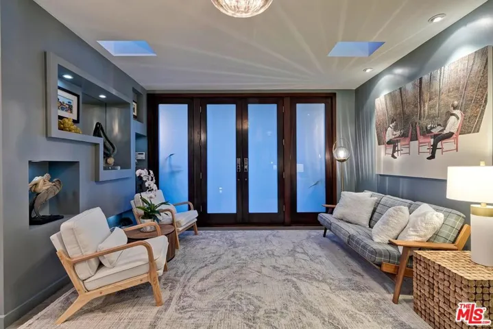 1334 Charmel Place, Pacific Palisades, California 90272