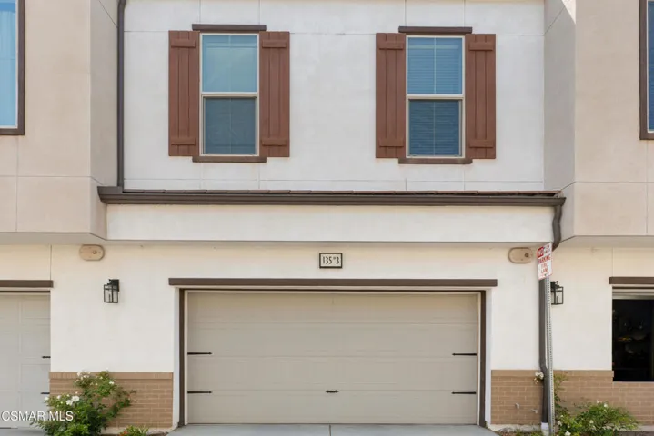 135 Farmhouse Dr - HsHProd-17