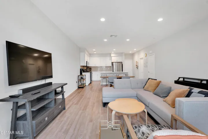 135 Farmhouse Dr - HsHProd-7