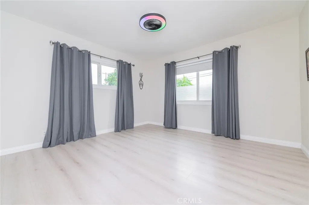 Room 3 (downstairs)- Light/fan has RGB front lights