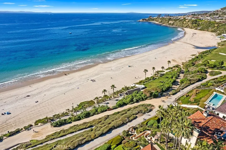 Resident only gated access directly form community to Salt Creek Beach