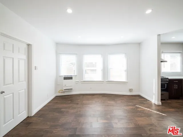 40 Rose Avenue 6, Venice, California 90291