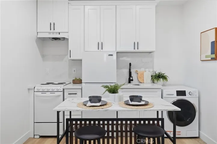 JR ADU KITCHEN