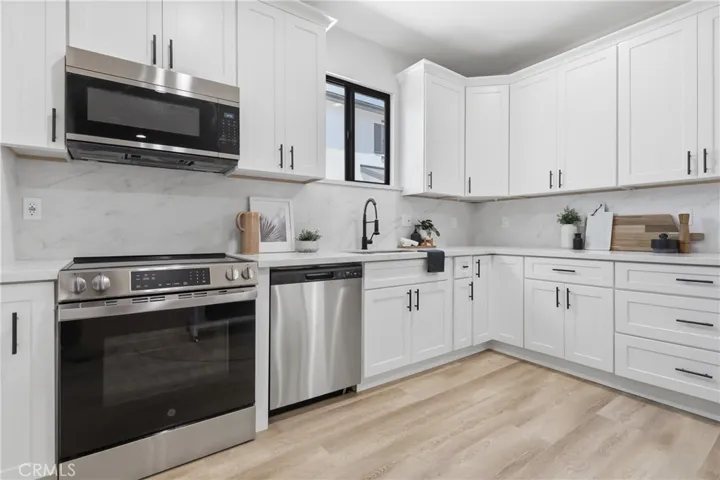 SFR KITCHEN