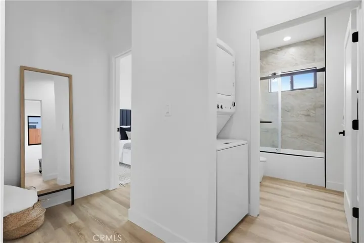 ADU IN-UNIT WASHER + DRYER