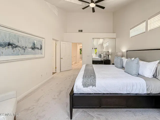 iPrimary Bedroom Suite3