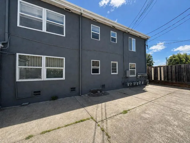 825 San Leandro Boulevard, San Leandro, California 94577