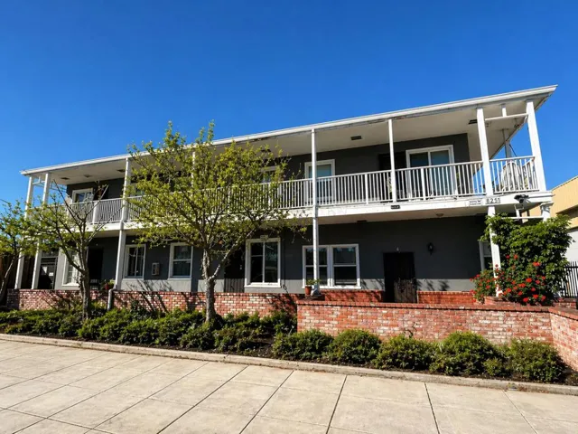 825 San Leandro Boulevard, San Leandro, California 94577