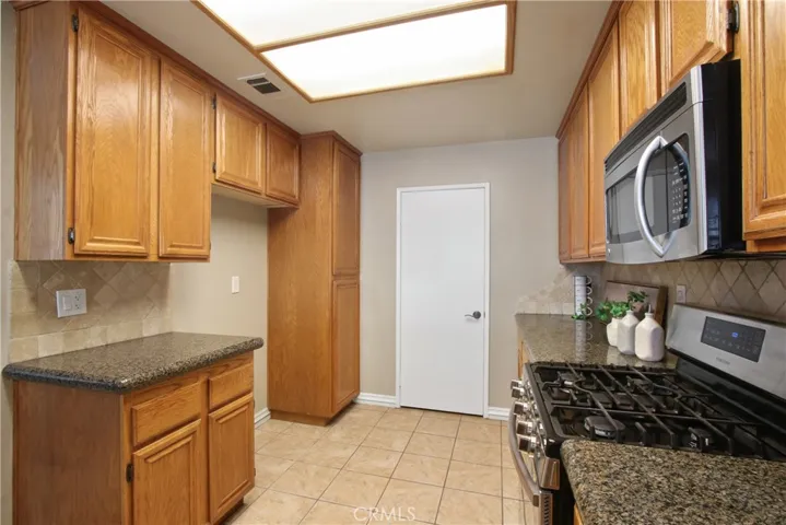 904 N Turner 17, Ontario, California 91764