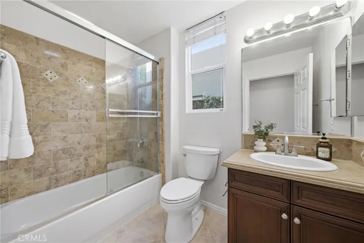 Main Floor Bathroom