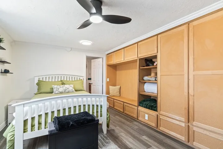 Downstairs suite