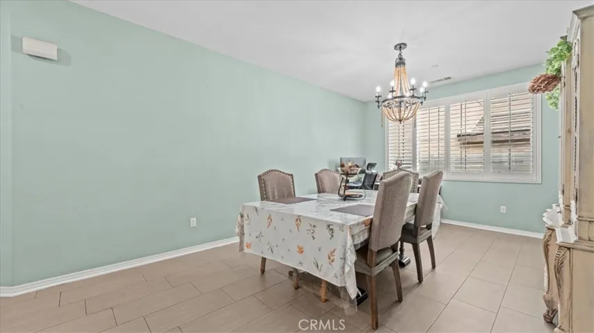 4033 Quartzite, San Bernardino, California 92407