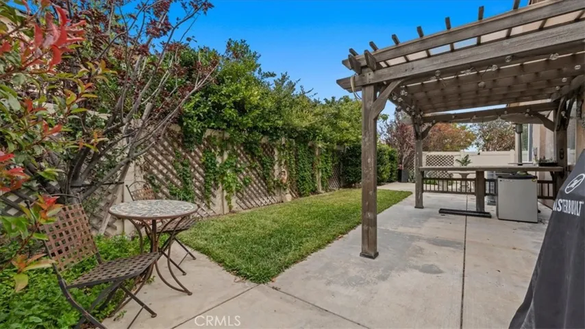 4033 Quartzite, San Bernardino, California 92407