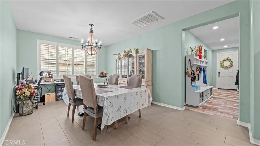 4033 Quartzite, San Bernardino, California 92407
