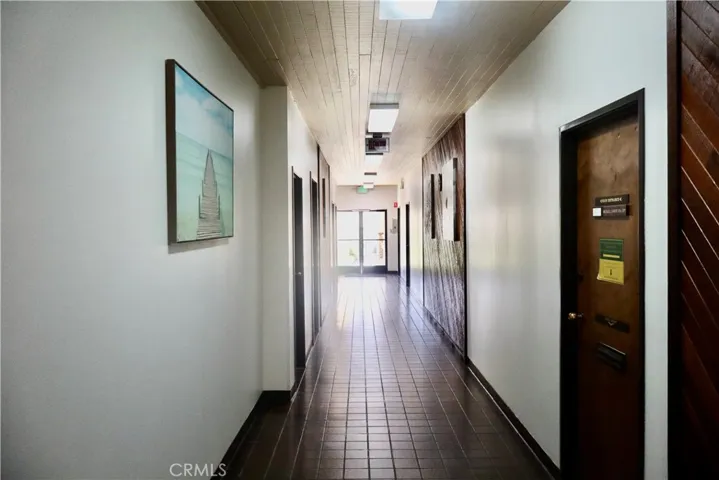 Facing the unit