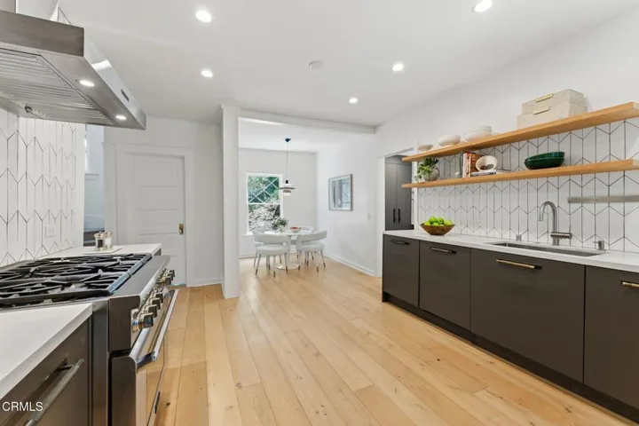 23-1243 Brunswick Ave-34