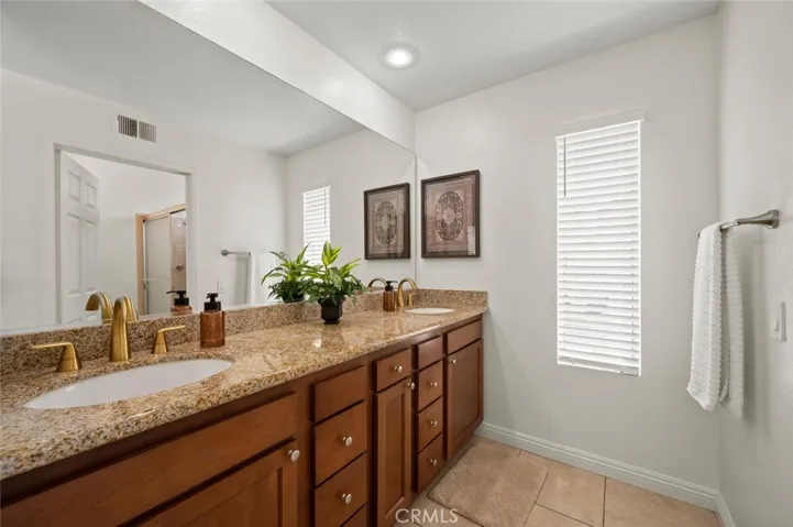 Dual sinks in primary bedroom