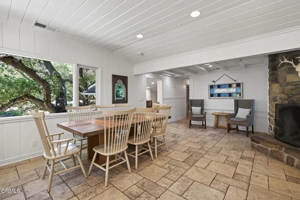 28-web-or-mls-Upmarketmedia_4222Tha-067