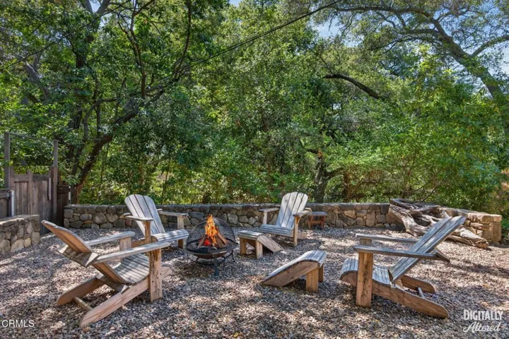 10-web-or-mls-Upmarketmedia_4222Tha-025