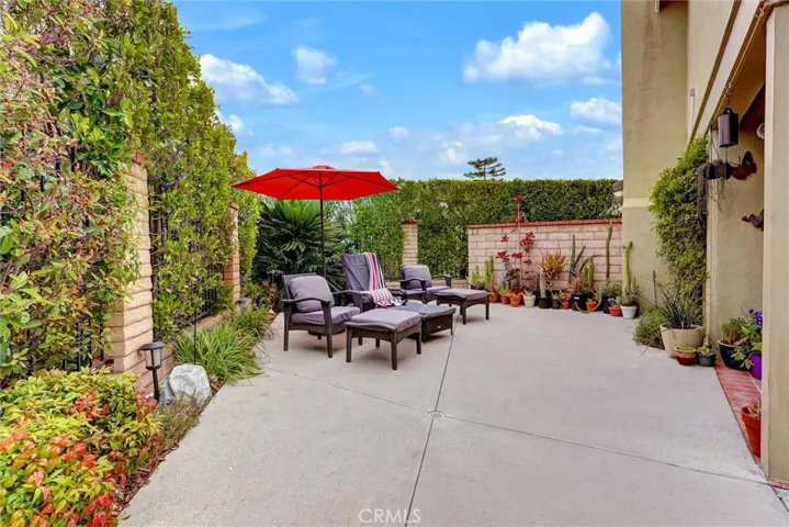 19238 Castlebay Lane, Porter Ranch, California 91326