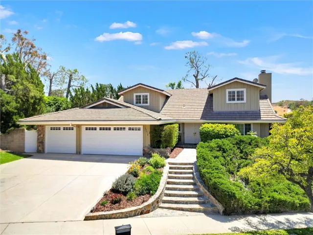 19238 Castlebay Lane, Porter Ranch, California 91326