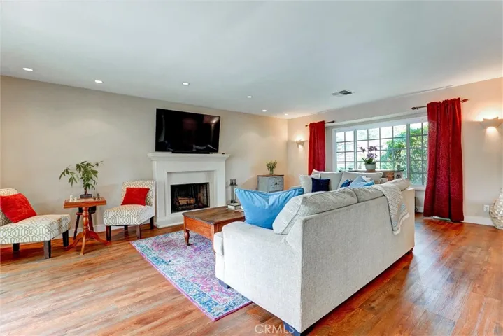 19238 Castlebay Lane, Porter Ranch, California 91326