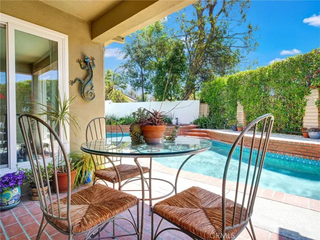 19238 Castlebay Lane, Porter Ranch, California 91326