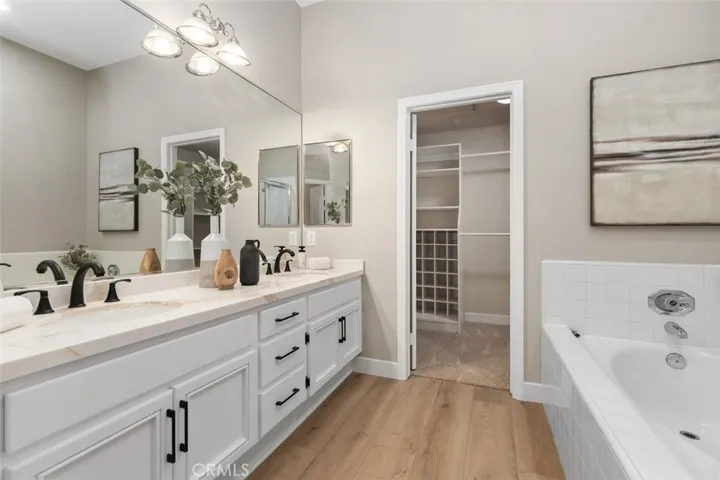 28 Brindisi, Mission Viejo, California 92692
