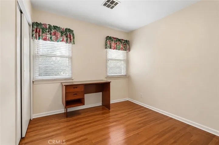 2209 Queensberry, Pasadena, California 91104