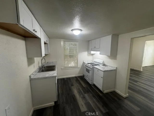 129 N Park, Fresno, California 93701