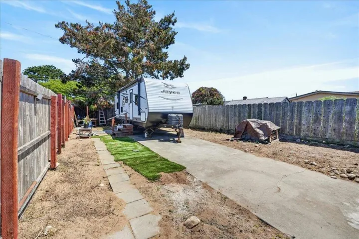 3182 Vista Del Camino, Marina, California 93933