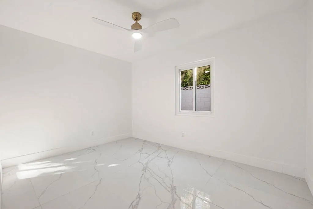 56-web-or-mls-8M4A3835