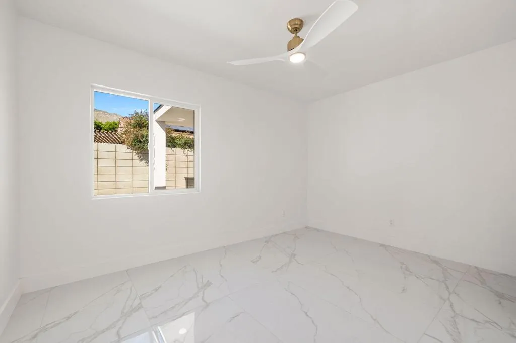 41-web-or-mls-8M4A3983