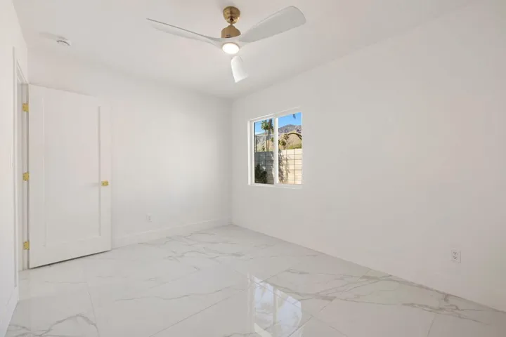 42-web-or-mls-8M4A3988