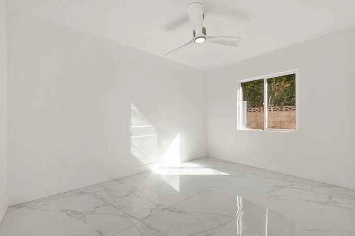 43-web-or-mls-8M4A3993