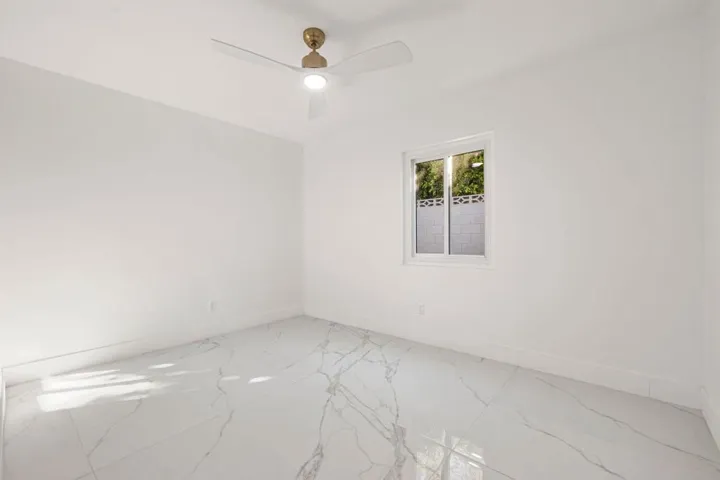56-web-or-mls-8M4A3835
