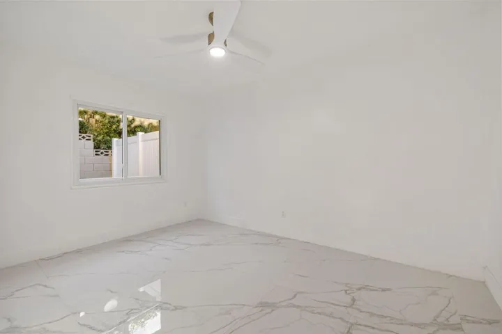 55-web-or-mls-8M4A3820