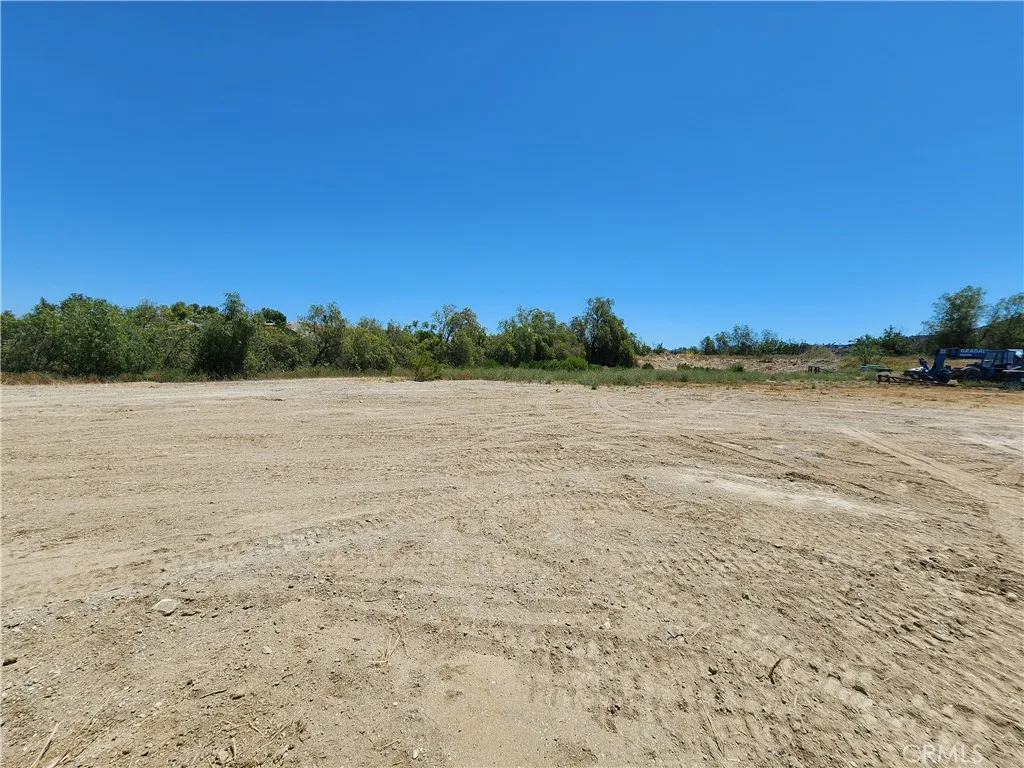 Center of large building pad.