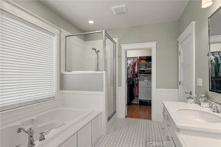 2286 White, Durham, California 95938