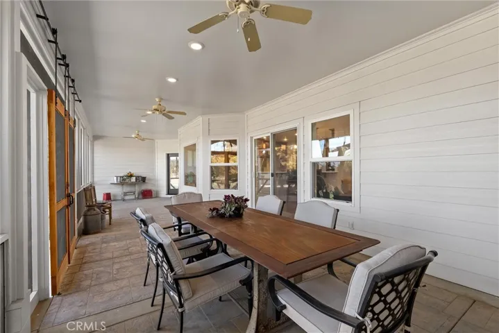 2286 White, Durham, California 95938
