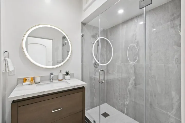 28 Prescott Court, San Francisco, California 94133